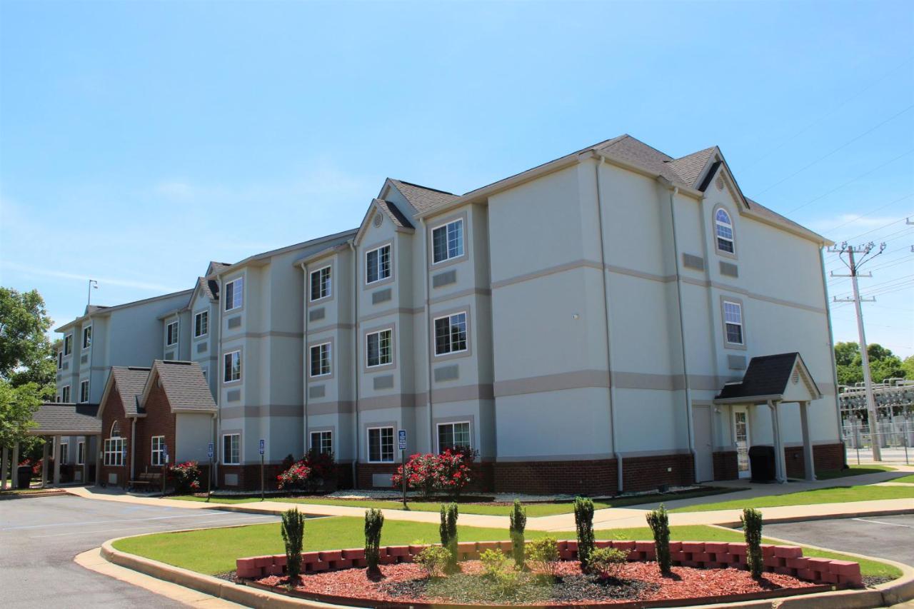 Microtel Inn And Suites Montgomery Esterno foto